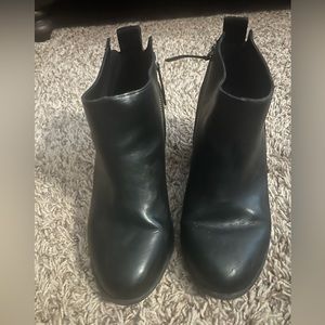 Torrid booties size 9W
